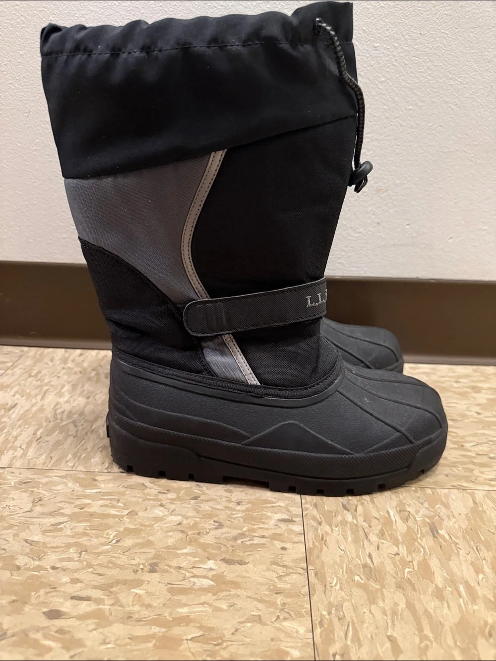 L.L. Bean Black and Gray Insulated Snow Boots